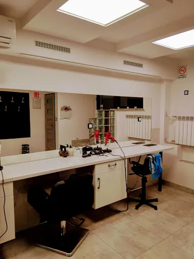 U Gosi. Salon fryzjerski